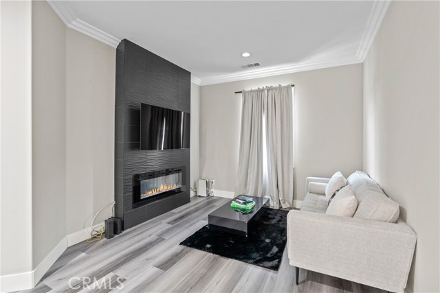 Detail Gallery Image 17 of 44 For 20508 Charlie Ct, Saugus,  CA 91350 - 4 Beds | 3 Baths