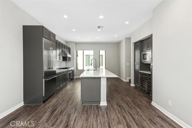 MLS #OC25196521 image #14