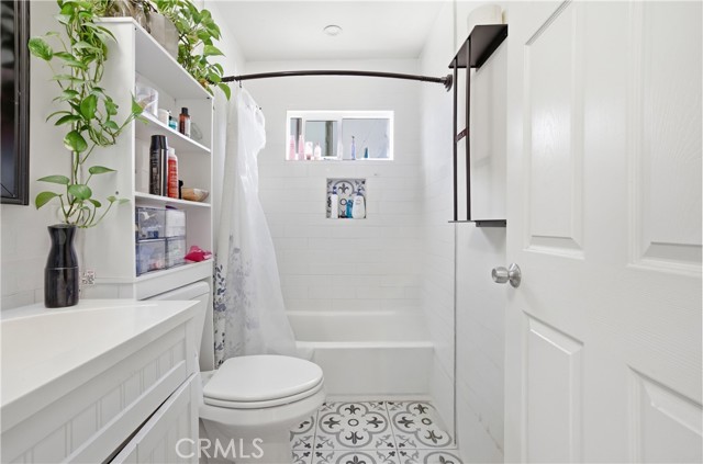 Image 19 of 28 For 8317 Whittier