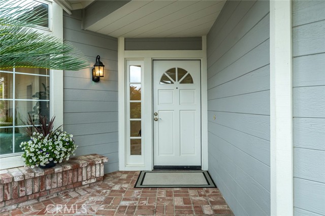 21714 Agajanian Lane, Saugus CA: https://media.crmls.org/medias/20931507-4f5a-4e40-9179-9bb0182a0dc3.jpg