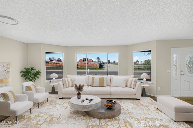 Detail Gallery Image 4 of 44 For 37324 97th Street East, Littlerock,  CA 93543 - 3 Beds | 2 Baths