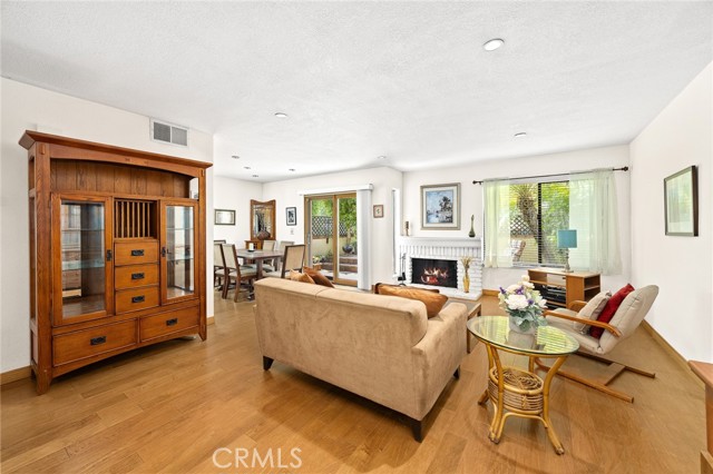 514 San Pablo Court, San Dimas CA: https://media.crmls.org/medias/20937619-e533-4723-9181-bf0aa6517815.jpg