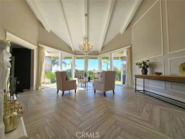 940 N Silent Ranch Drive, Glendora CA: https://media.crmls.org/medias/2093eaad-a9fd-4b31-91d1-e30e1becb5f1.jpg