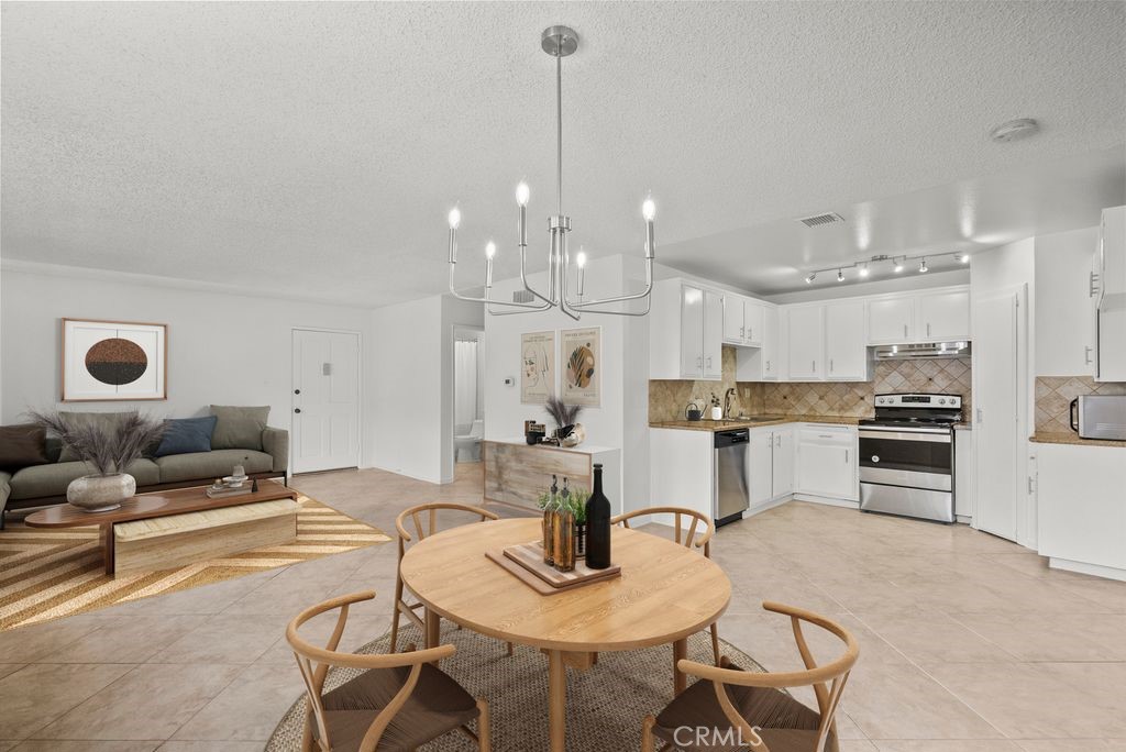 18555 Collins Street #C30