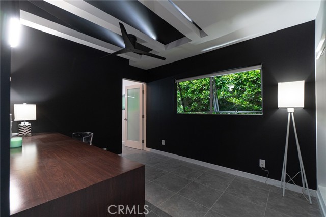 541 1st Street, Manhattan Beach, California 90266, 2 Bedrooms Bedrooms, ,2 BathroomsBathrooms,Residential,Sold,1st,SB23123581