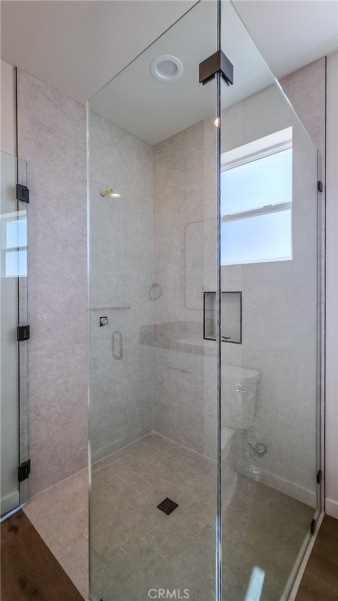 https://media.crmls.org/medias/209586cc-737f-4c66-859c-685b069dc19f.jpg?preset=X-Large