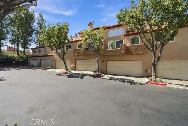 2 Bed Home for Sale in Saugus, California