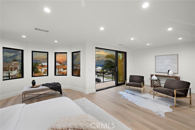 Detail Gallery Image 19 of 74 For 26141 via California, Dana Point,  CA 92624 - 5 Beds | 5/1 Baths