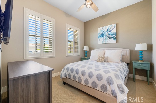 Image 18 of 29 For 79787 Parkway Esplanade