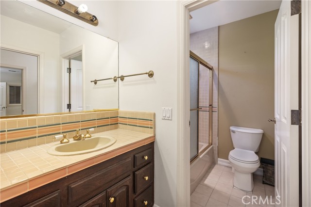 Detail Gallery Image 30 of 41 For 3211 E Mandeville Pl, Orange,  CA 92867 - 6 Beds | 6/1 Baths