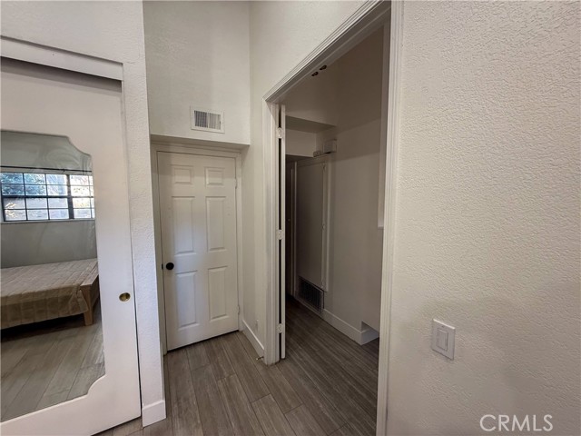 2608 Monte Carlo Drive, Santa Ana CA: https://media.crmls.org/medias/209a1745-66e7-44f4-9d6c-ef95e99916db.jpg