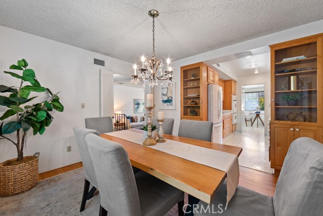 Detail Gallery Image 14 of 51 For 3561 Fela, Long Beach,  CA 90808 - 4 Beds | 2 Baths