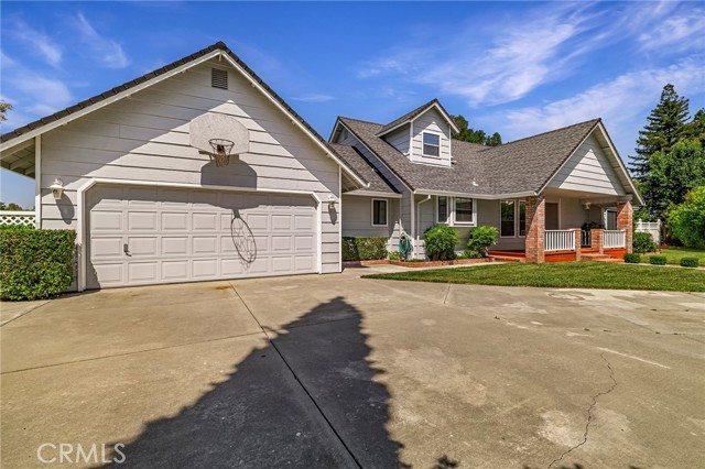 Detail Gallery Image 5 of 72 For 22635 Juanita Ct, Red Bluff,  CA 96080 - 4 Beds | 4 Baths