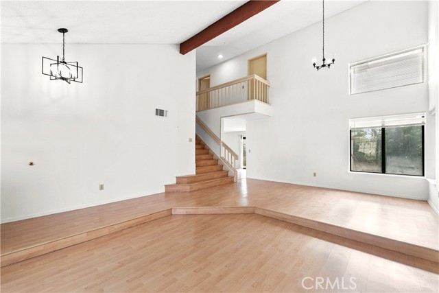 Detail Gallery Image 5 of 21 For 1126 Pebblewood, Diamond Bar,  CA 91765 - 4 Beds | 2/1 Baths