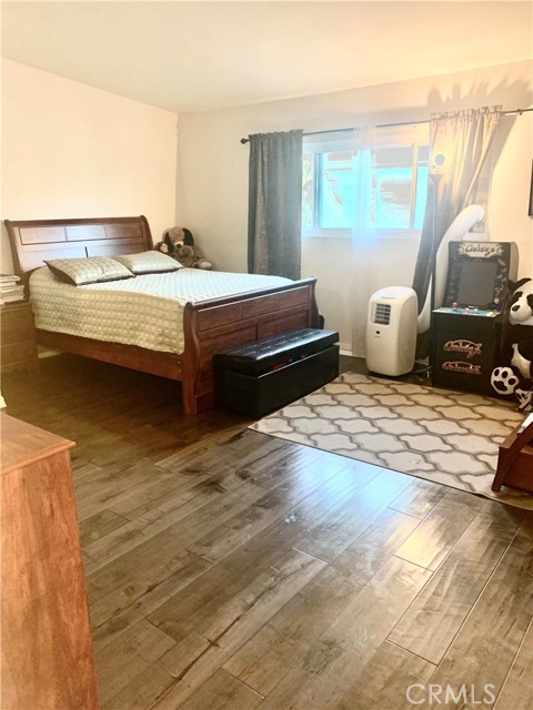 515 Meyer Lane, Redondo Beach, California 90278, 2 Bedrooms Bedrooms, ,1 BathroomBathrooms,Residential,Sold,Meyer,PW21191268