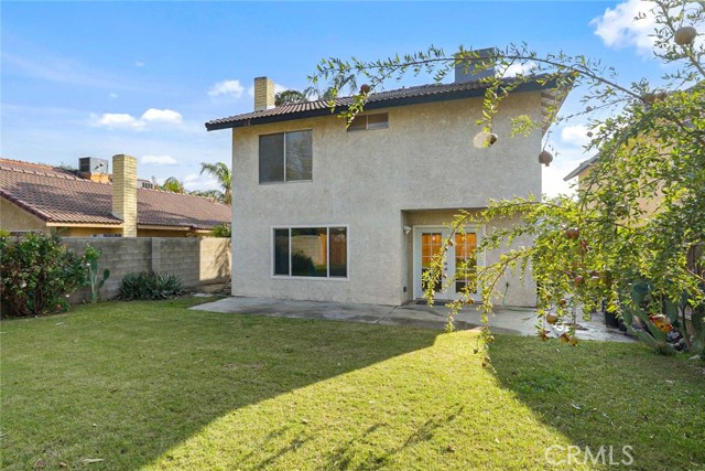 Detail Gallery Image 21 of 25 For 1504 Santiago Ct, Bakersfield,  CA 93307 - 4 Beds | 2/1 Baths