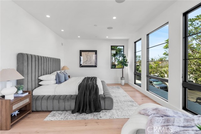 Detail Gallery Image 50 of 64 For 516 Acacia, Corona Del Mar,  CA 92625 - 4 Beds | 4/2 Baths