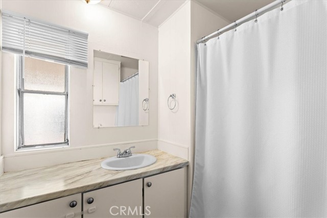 Detail Gallery Image 18 of 32 For 716 N Grand Ave #I-5,  Covina,  CA 91724 - 1 Beds | 1 Baths