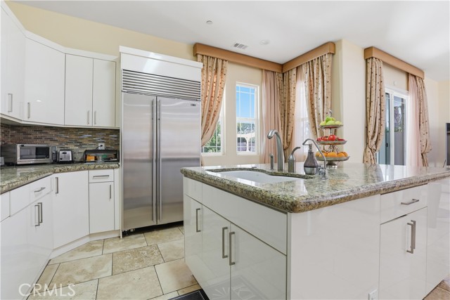 Detail Gallery Image 13 of 42 For 13590 Herrick, –,  CA 91342 - 4 Beds | 5 Baths