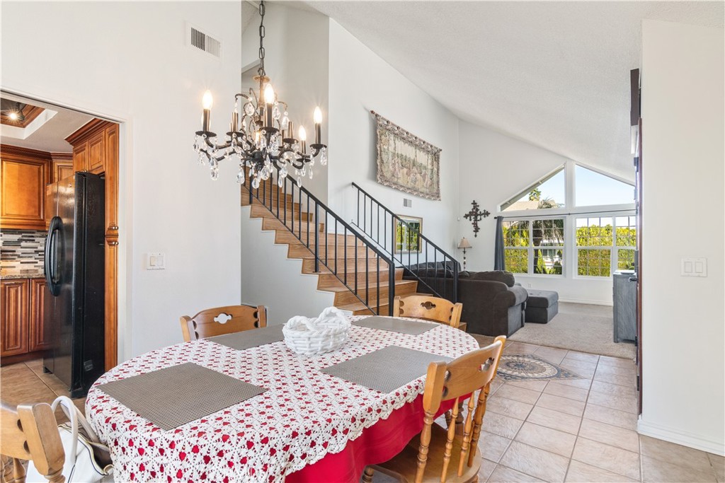 MLS #IV25270557 image #17