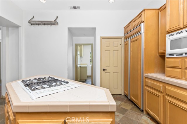 Detail Gallery Image 16 of 62 For 1388 Brandon Ct, Redlands,  CA 92373 - 4 Beds | 3/1 Baths