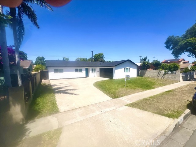 Detail Gallery Image 2 of 50 For 1626 S Pacific Ave, Santa Ana,  CA 92704 - 3 Beds | 2 Baths