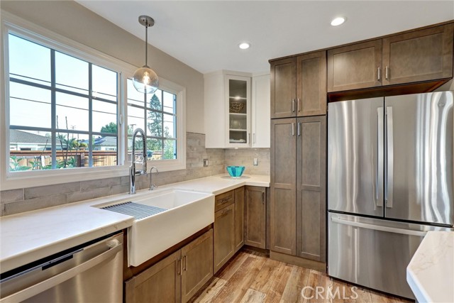Detail Gallery Image 15 of 52 For 3902 North Marshall Way, Long Beach,  CA 90807 - 2 Beds | 1 Baths