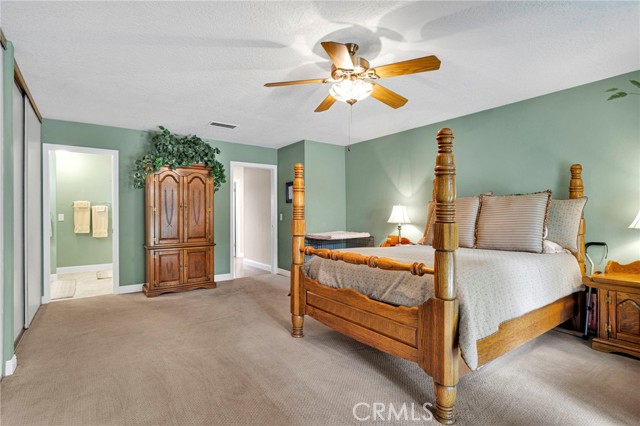 Detail Gallery Image 23 of 56 For 20115 Shoshonee, Apple Valley,  CA 92307 - 4 Beds | 2 Baths