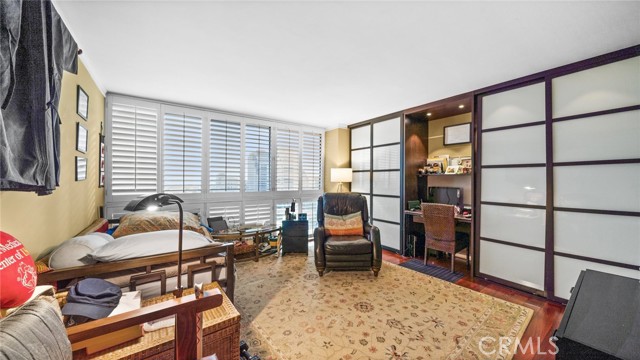 Detail Gallery Image 11 of 14 For 222 Monterey Rd #1005,  Glendale,  CA 91206 - 2 Beds | 2/1 Baths