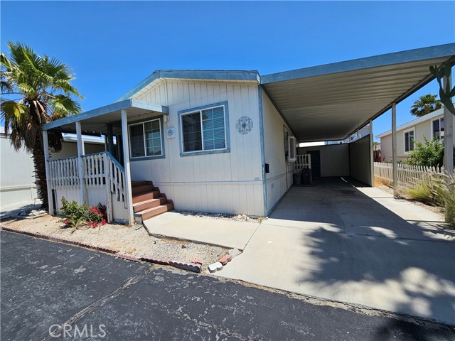 Detail Gallery Image 2 of 16 For 17640 Corkill Rd #6,  Desert Hot Springs,  CA 92241 - 2 Beds | 2 Baths