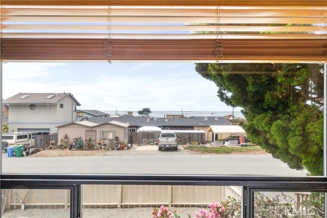 2813 Orville Avenue, Cayucos CA: https://media.crmls.org/medias/20a377e3-3540-427c-9247-461b1bdd945e.jpg