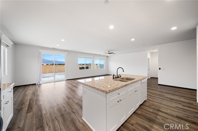 Detail Gallery Image 12 of 60 For 931 Bordeaux, San Jacinto,  CA 92582 - 3 Beds | 2 Baths