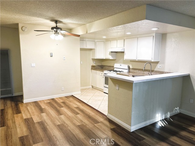 Detail Gallery Image 2 of 6 For 1603 W Palmyra #10,  Orange,  CA 92868 - 1 Beds | 1 Baths