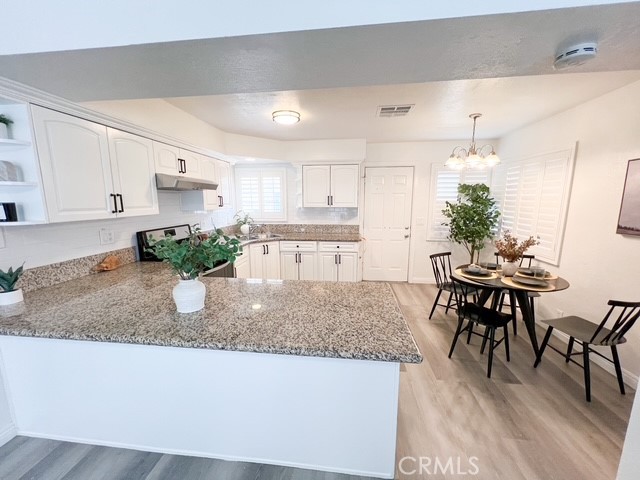Image 7 of 43 For 13944 Olive Street