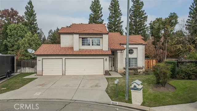 Detail Gallery Image 40 of 44 For 9659 N Shenandoah, Fresno,  CA 93720 - 3 Beds | 3 Baths