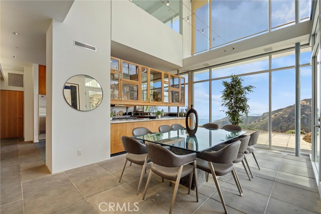 Detail Gallery Image 20 of 62 For 22581 Mansie Rd, Malibu,  CA 90265 - 4 Beds | 3/1 Baths
