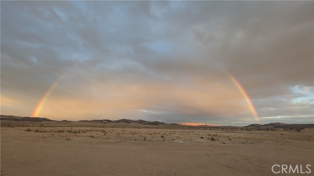 Detail Gallery Image 12 of 16 For 35063 Chanera, Newberry Springs,  CA 92365 - – Beds | – Baths