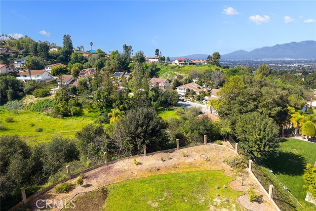 Image 27 of 32 For 1051 Promontory Pl