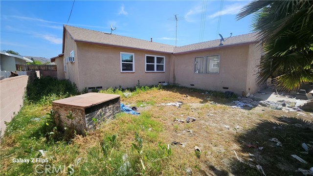 Detail Gallery Image 7 of 7 For 2140 Arroyo Dr, Pomona,  CA 91768 - 3 Beds | 2 Baths