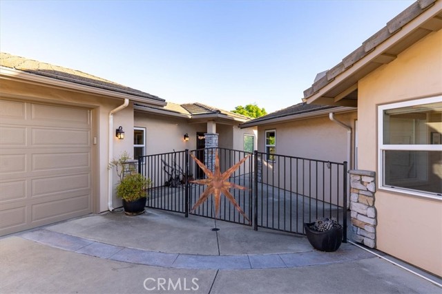 2035 Calle Pattito, Templeton CA: https://media.crmls.org/medias/20a836bc-271d-480f-addf-d01e57adcaae.jpg