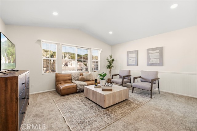 Detail Gallery Image 39 of 59 For 26451 Puffin Pl, Canyon Country,  CA 91387 - 4 Beds | 3 Baths