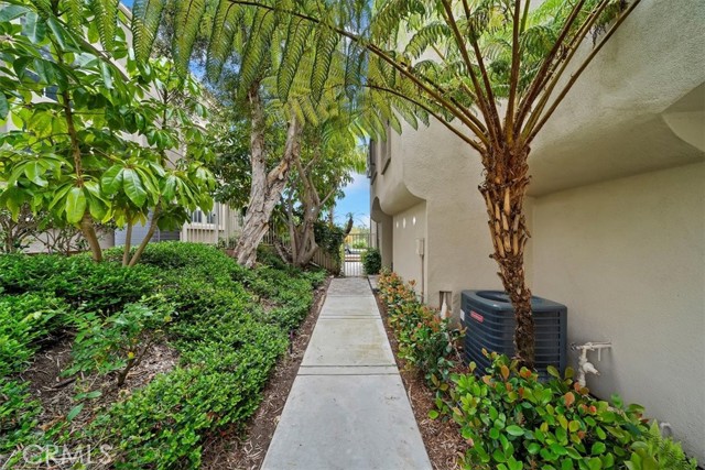 Photo #3: IV25091718 Listing 