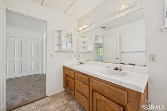 Detail Gallery Image 16 of 35 For 1211 Sunrise Ct, Paso Robles,  CA 93446 - 4 Beds | 2 Baths