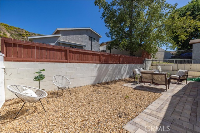 Detail Gallery Image 22 of 27 For 29667 Cromwell Ave, Castaic,  CA 91384 - 2 Beds | 2 Baths