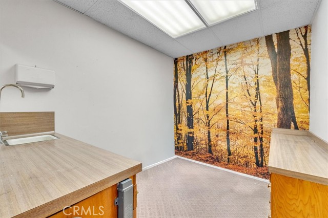 Commercial for Sale in Encino, California
