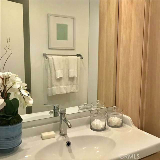 Detail Gallery Image 45 of 52 For 5714 Vantage Ave, Valley Village,  CA 91607 - 4 Beds | 3 Baths