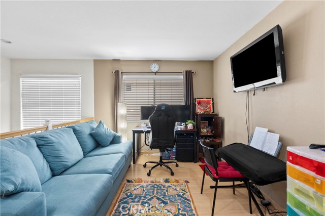 25760 Wordsworth Lane, Stevenson Ranch CA: https://media.crmls.org/medias/20ad615a-8b1d-4d97-9732-d6cc44854db2.jpg