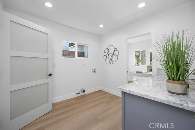 201 S Melrose Street, Placentia CA: https://media.crmls.org/medias/20af1f5c-1150-480f-b73f-41a04283a928.jpg