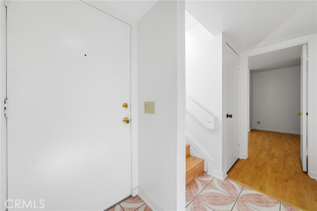 Detail Gallery Image 37 of 58 For 820 W Balboa Bld, Newport Beach,  CA 92661 - 5 Beds | 4/2 Baths