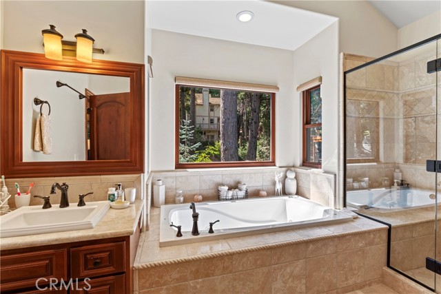 Detail Gallery Image 21 of 53 For 27556 Meadow Bay Dr, Lake Arrowhead,  CA 92352 - 4 Beds | 3/1 Baths